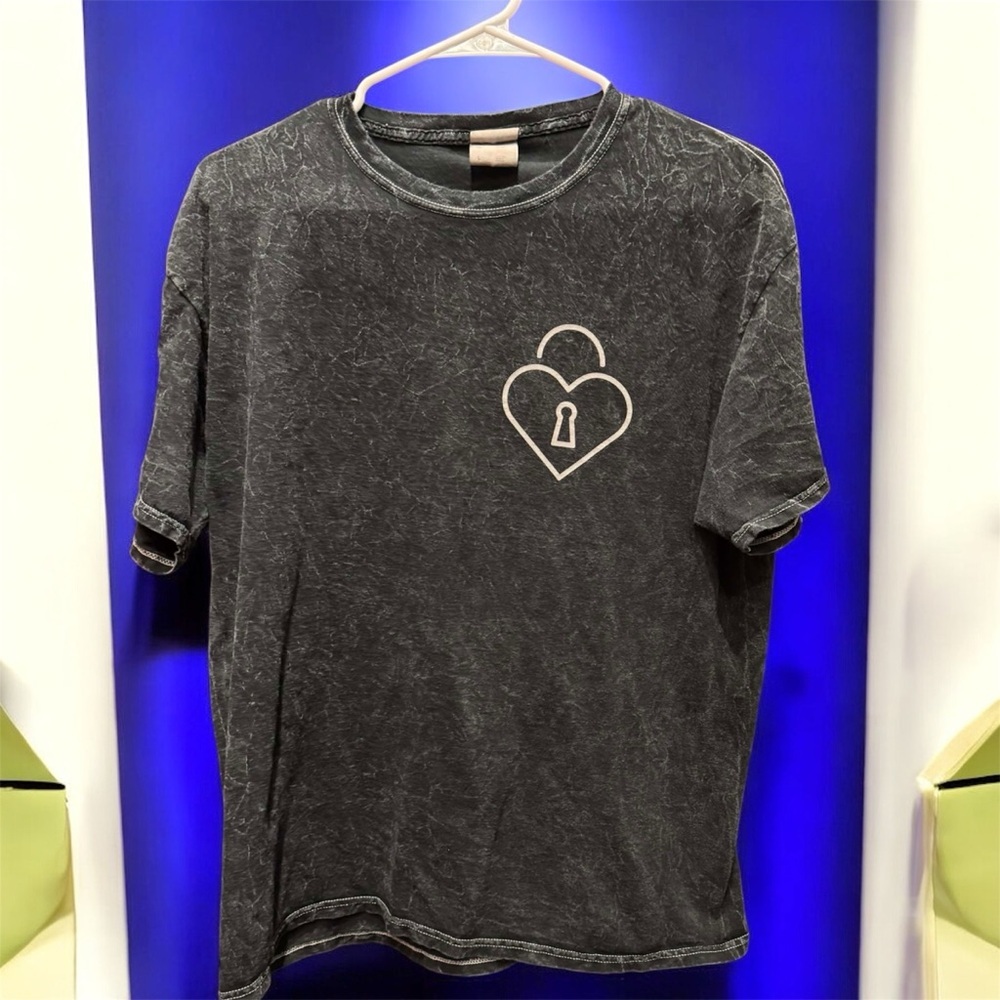 Handcrafted Black T-Shirt with Heart Lock Design LARGE